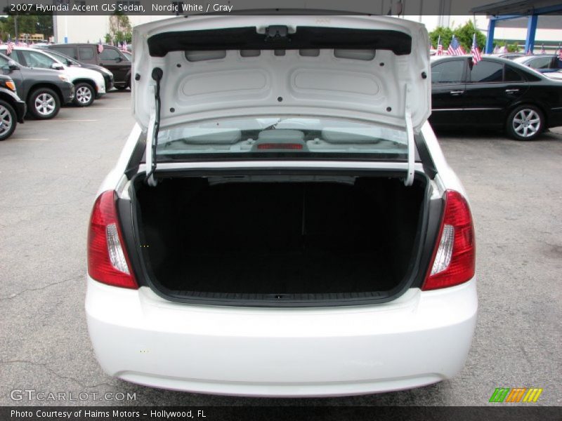 Nordic White / Gray 2007 Hyundai Accent GLS Sedan