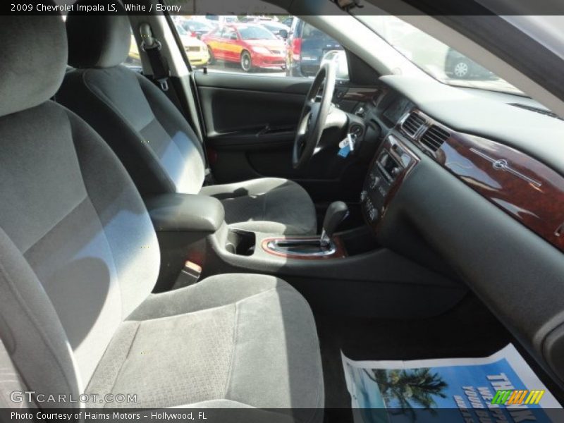 White / Ebony 2009 Chevrolet Impala LS