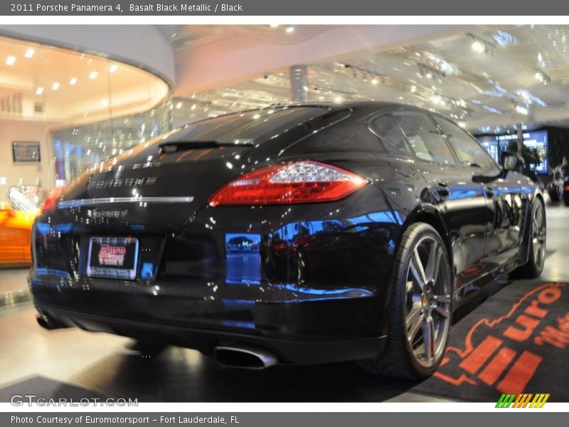 Basalt Black Metallic / Black 2011 Porsche Panamera 4