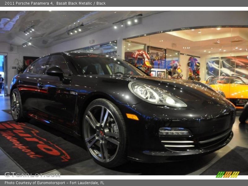 Basalt Black Metallic / Black 2011 Porsche Panamera 4