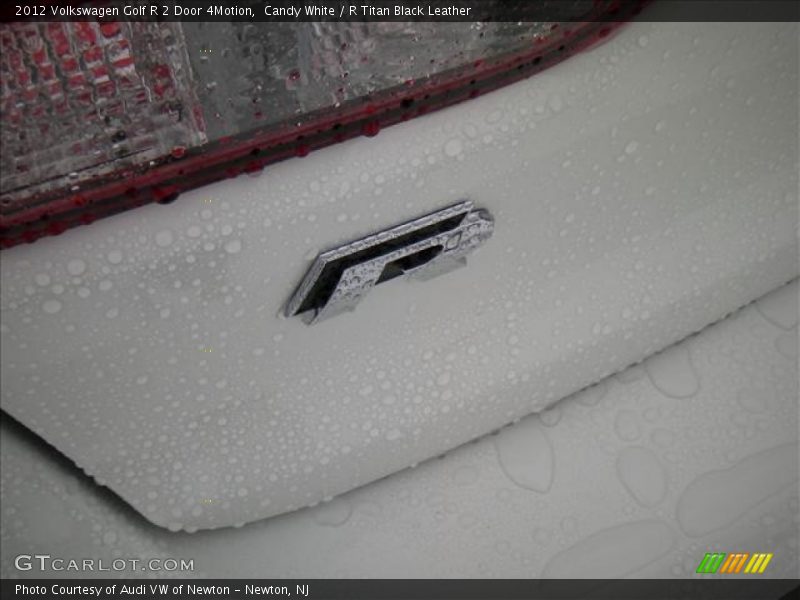 Candy White / R Titan Black Leather 2012 Volkswagen Golf R 2 Door 4Motion