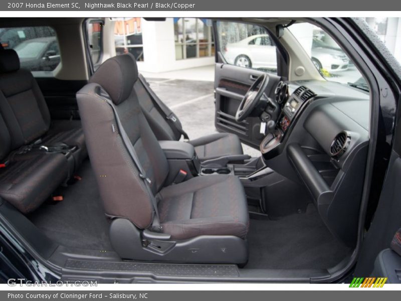 Front Seat of 2007 Element SC