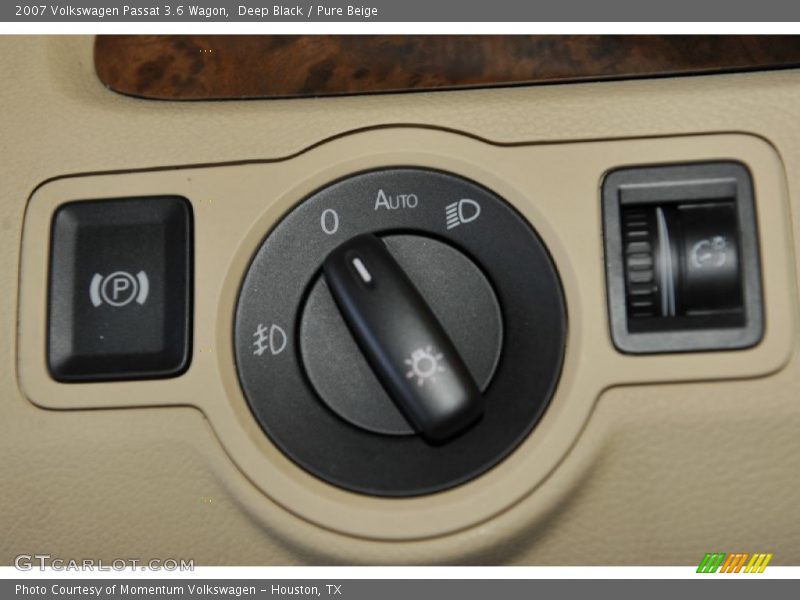 Deep Black / Pure Beige 2007 Volkswagen Passat 3.6 Wagon