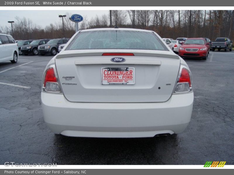 White Suede / Charcoal Black 2009 Ford Fusion SE