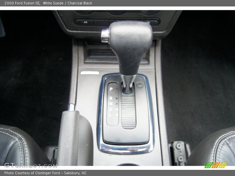 White Suede / Charcoal Black 2009 Ford Fusion SE