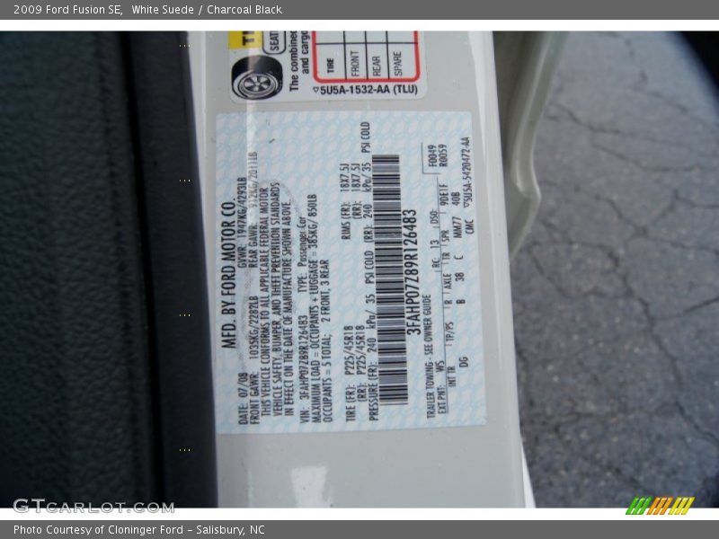 White Suede / Charcoal Black 2009 Ford Fusion SE