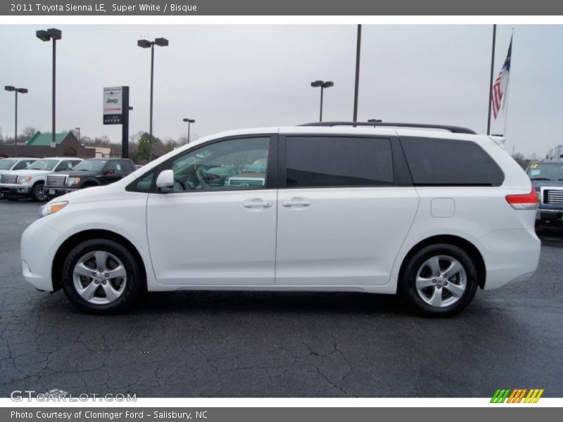 Super White / Bisque 2011 Toyota Sienna LE