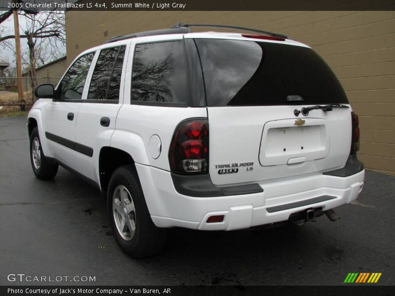Summit White / Light Gray 2005 Chevrolet TrailBlazer LS 4x4
