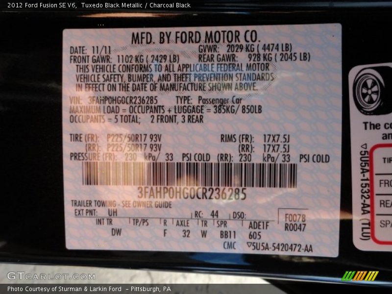Tuxedo Black Metallic / Charcoal Black 2012 Ford Fusion SE V6