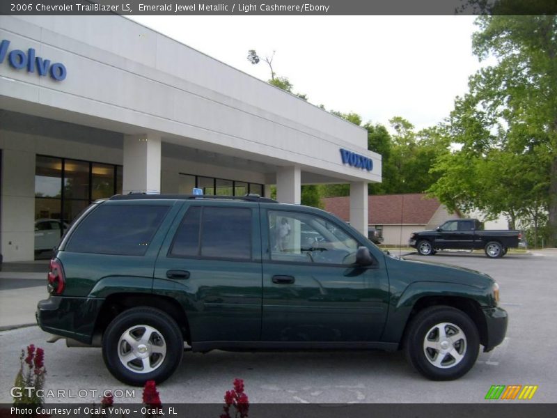 Emerald Jewel Metallic / Light Cashmere/Ebony 2006 Chevrolet TrailBlazer LS