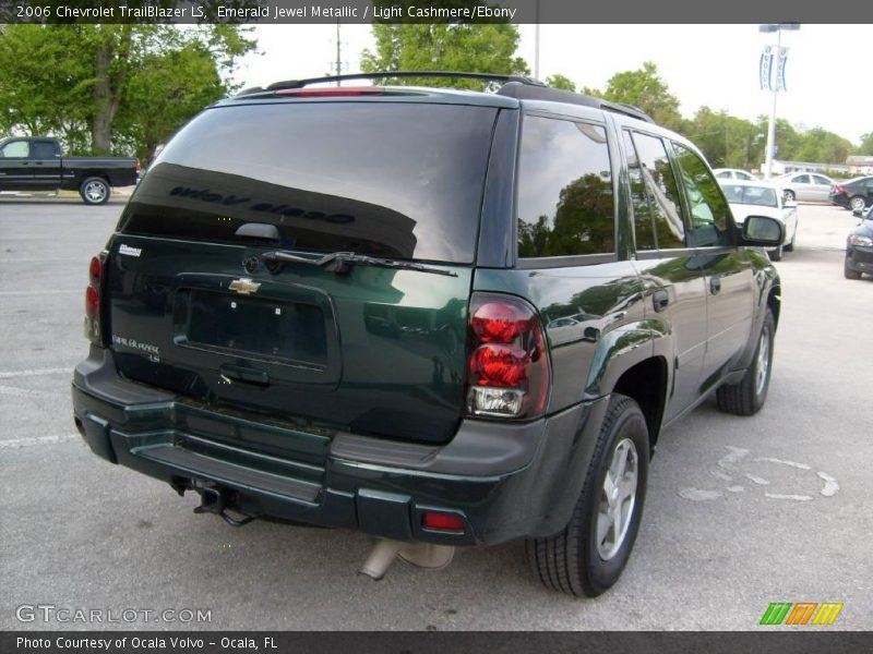 Emerald Jewel Metallic / Light Cashmere/Ebony 2006 Chevrolet TrailBlazer LS