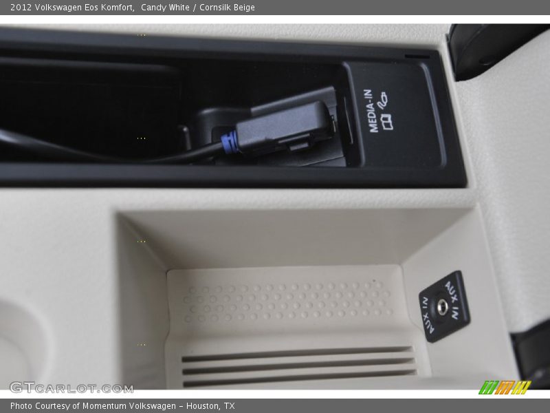 Candy White / Cornsilk Beige 2012 Volkswagen Eos Komfort