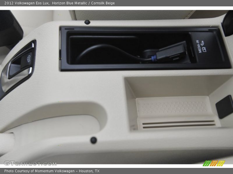 Horizon Blue Metallic / Cornsilk Beige 2012 Volkswagen Eos Lux