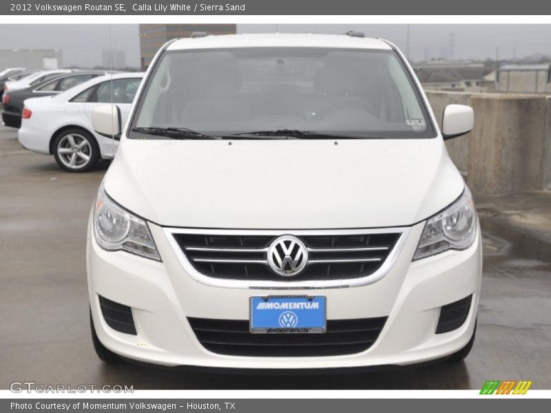 Calla Lily White / Sierra Sand 2012 Volkswagen Routan SE