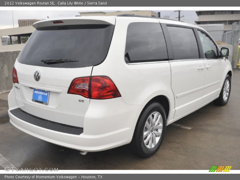 Calla Lily White / Sierra Sand 2012 Volkswagen Routan SE
