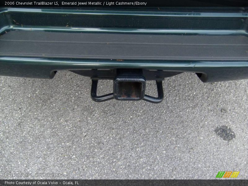 Emerald Jewel Metallic / Light Cashmere/Ebony 2006 Chevrolet TrailBlazer LS