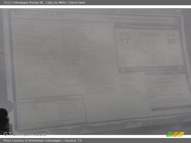 Calla Lily White / Sierra Sand 2012 Volkswagen Routan SE