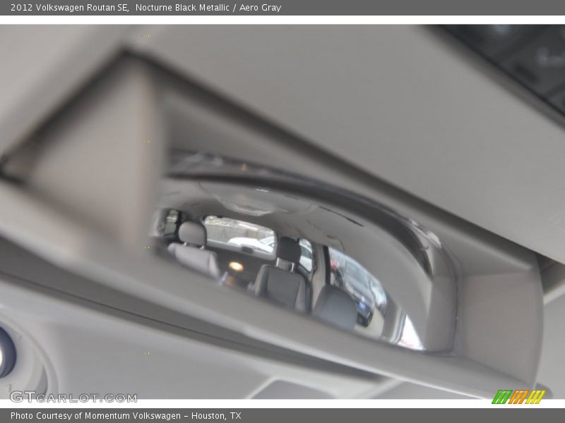 Nocturne Black Metallic / Aero Gray 2012 Volkswagen Routan SE