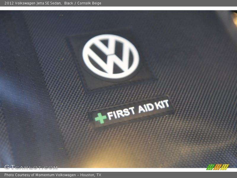 Black / Cornsilk Beige 2012 Volkswagen Jetta SE Sedan