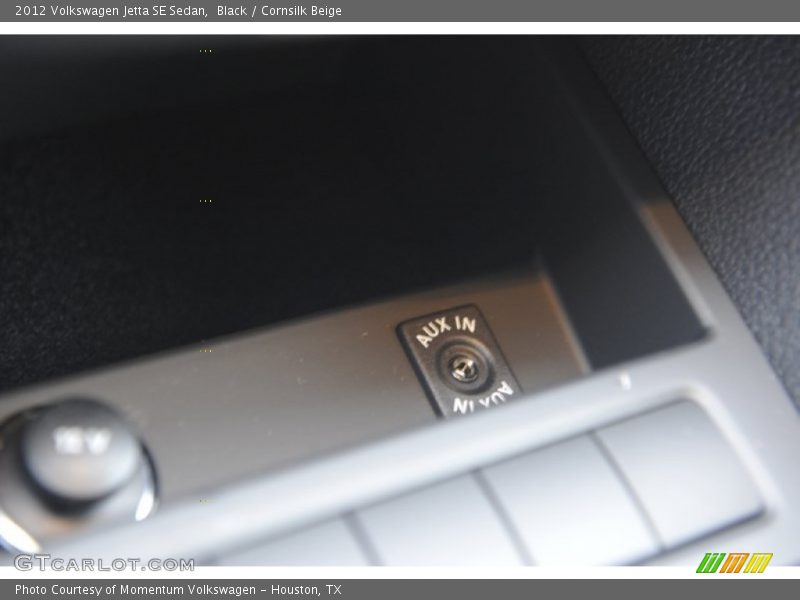 Black / Cornsilk Beige 2012 Volkswagen Jetta SE Sedan