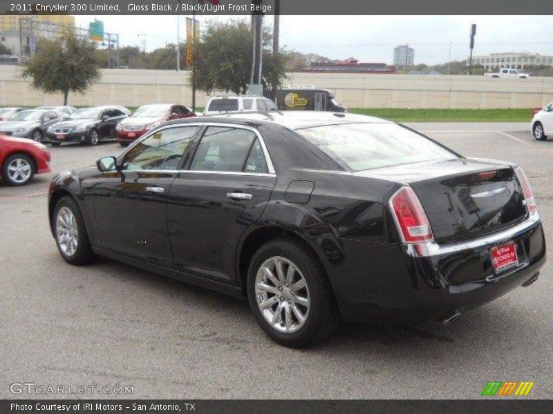 Gloss Black / Black/Light Frost Beige 2011 Chrysler 300 Limited