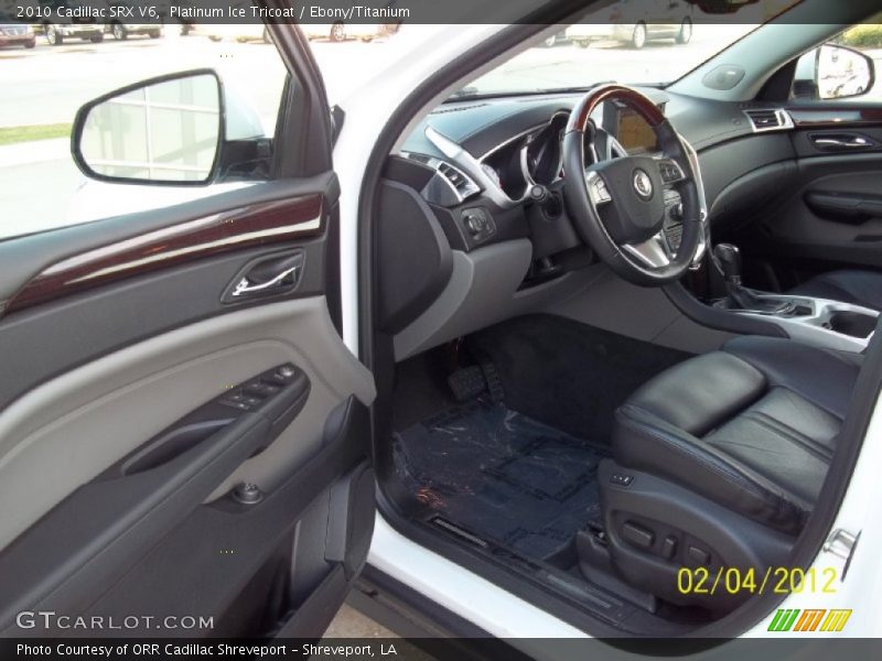 Platinum Ice Tricoat / Ebony/Titanium 2010 Cadillac SRX V6