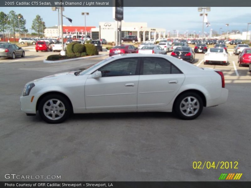 White Diamond / Light Neutral 2005 Cadillac CTS Sedan