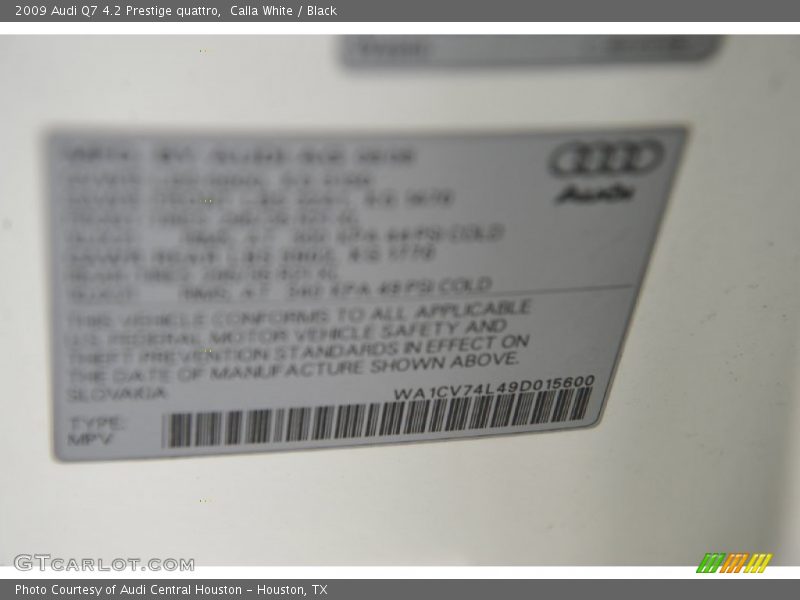 Calla White / Black 2009 Audi Q7 4.2 Prestige quattro