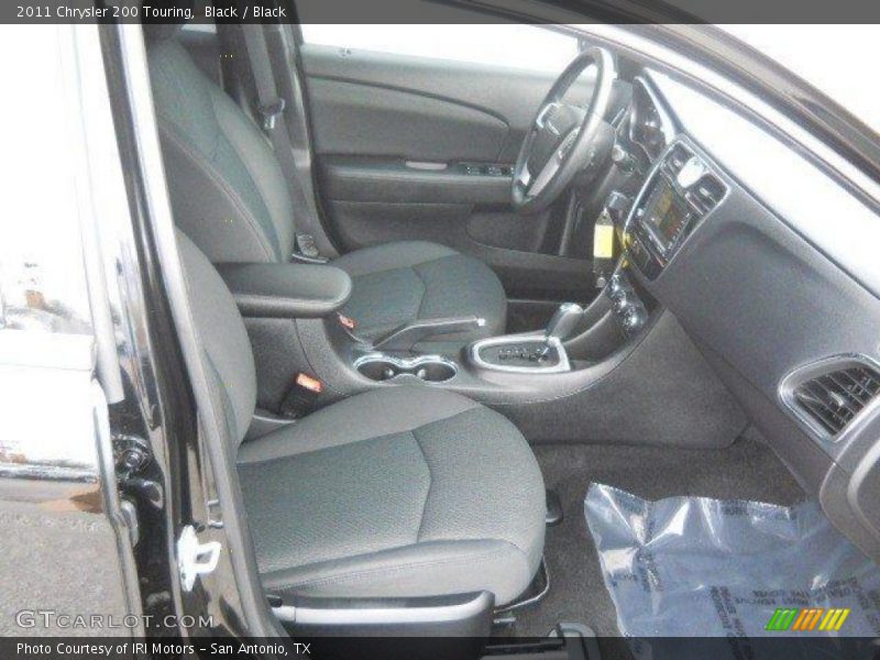 Black / Black 2011 Chrysler 200 Touring