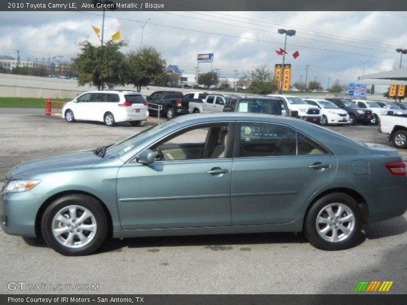 Aloe Green Metallic / Bisque 2010 Toyota Camry LE