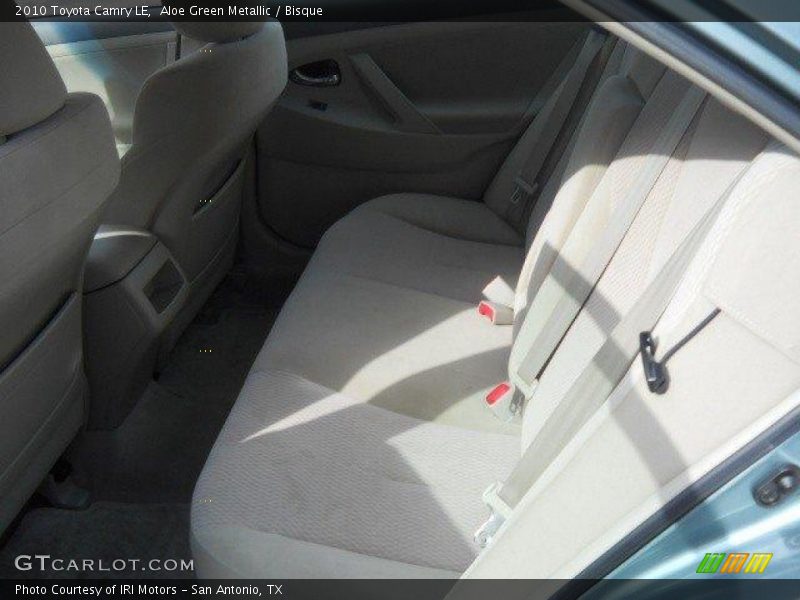 Aloe Green Metallic / Bisque 2010 Toyota Camry LE