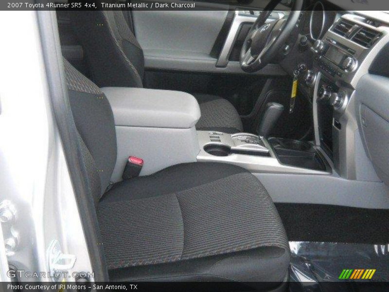Titanium Metallic / Dark Charcoal 2007 Toyota 4Runner SR5 4x4