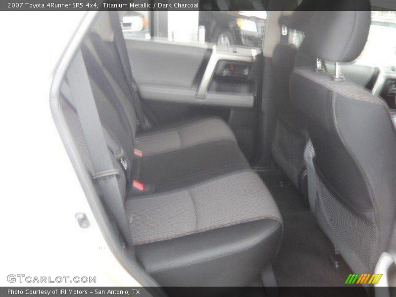 Titanium Metallic / Dark Charcoal 2007 Toyota 4Runner SR5 4x4