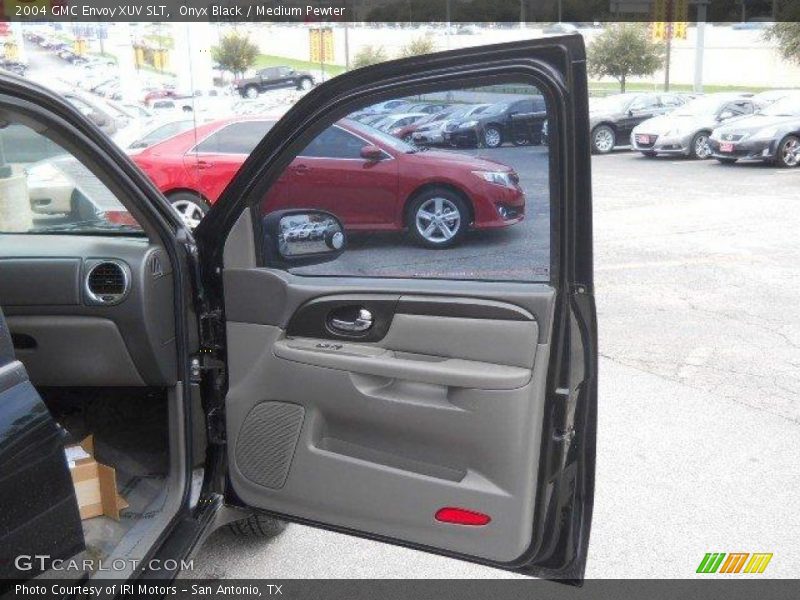 Onyx Black / Medium Pewter 2004 GMC Envoy XUV SLT