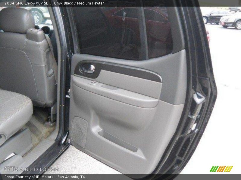 Onyx Black / Medium Pewter 2004 GMC Envoy XUV SLT