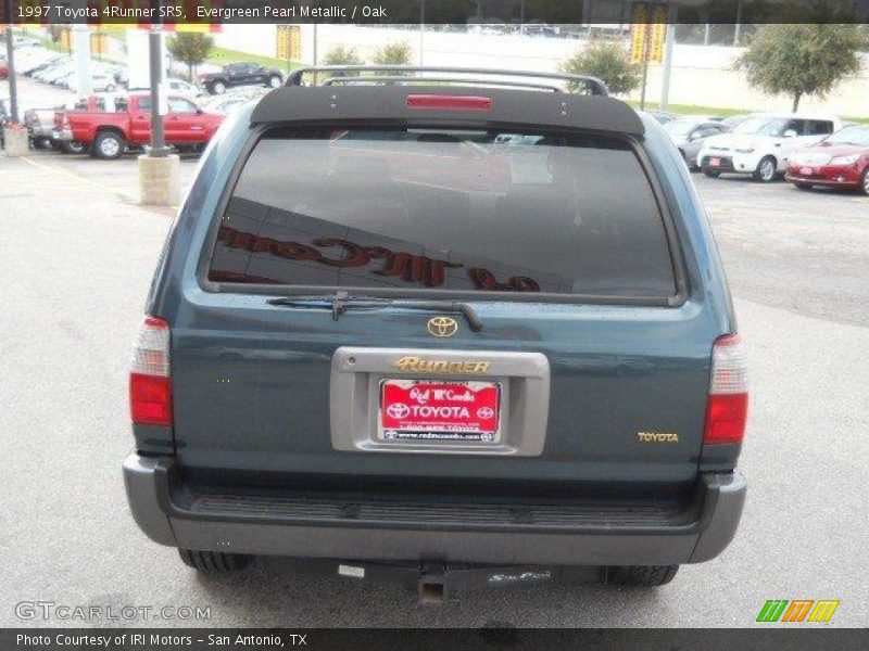 Evergreen Pearl Metallic / Oak 1997 Toyota 4Runner SR5