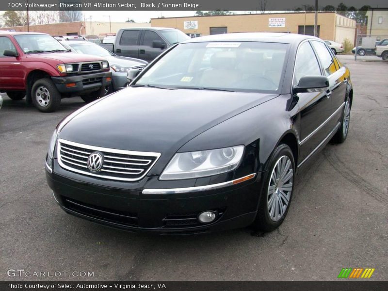 Black / Sonnen Beige 2005 Volkswagen Phaeton V8 4Motion Sedan