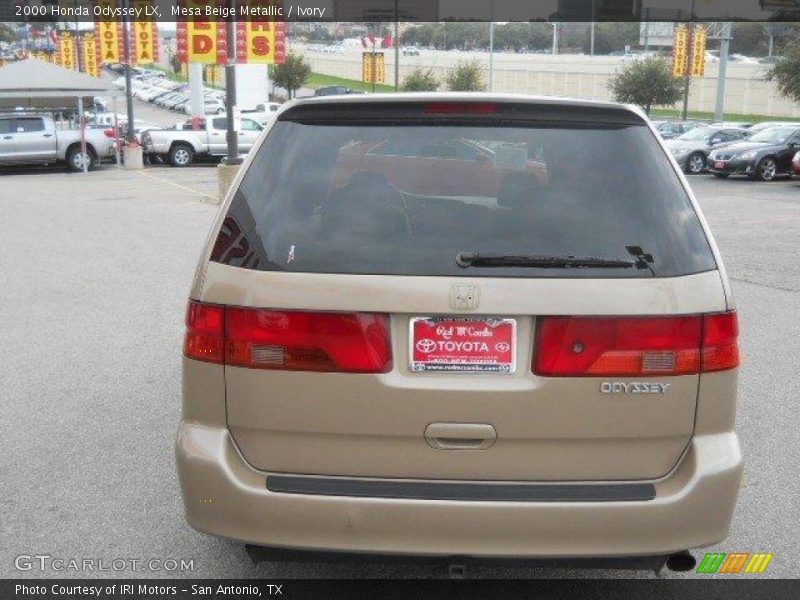 Mesa Beige Metallic / Ivory 2000 Honda Odyssey LX