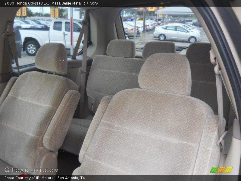 Mesa Beige Metallic / Ivory 2000 Honda Odyssey LX