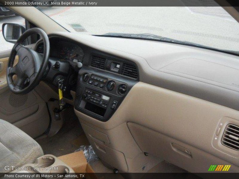 Mesa Beige Metallic / Ivory 2000 Honda Odyssey LX