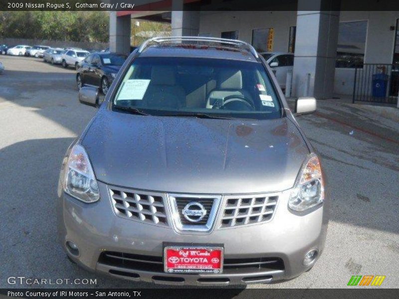 Gotham Gray / Gray 2009 Nissan Rogue S