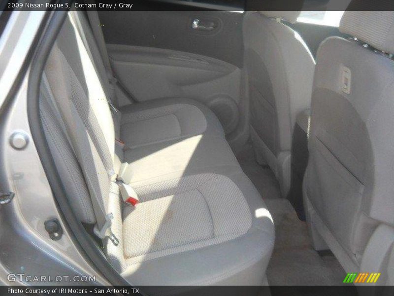 Gotham Gray / Gray 2009 Nissan Rogue S
