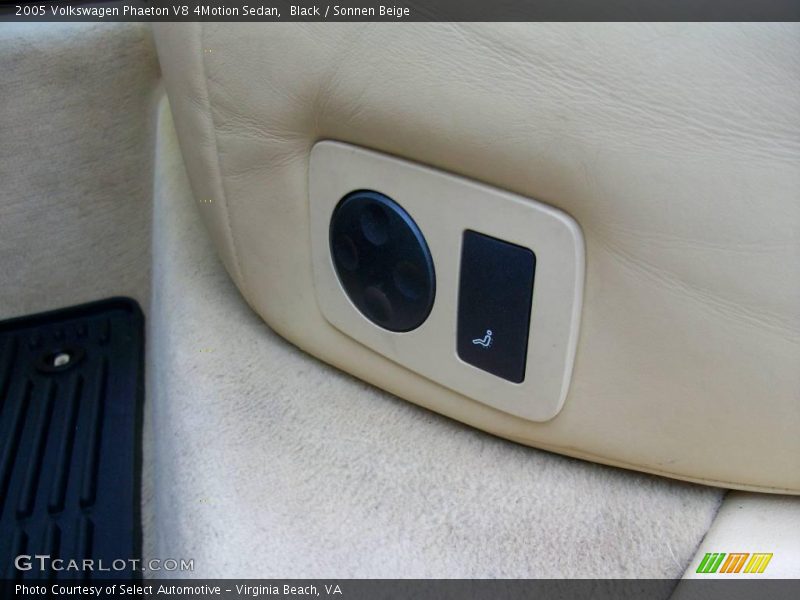 Black / Sonnen Beige 2005 Volkswagen Phaeton V8 4Motion Sedan