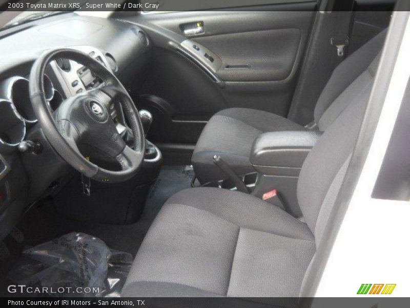 Super White / Dark Gray 2003 Toyota Matrix XRS