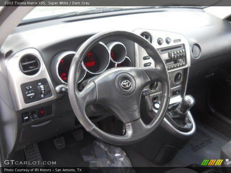 Super White / Dark Gray 2003 Toyota Matrix XRS