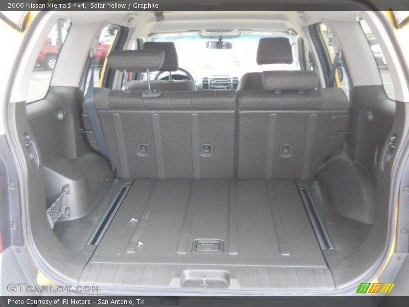 Solar Yellow / Graphite 2006 Nissan Xterra S 4x4
