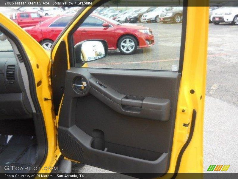 Solar Yellow / Graphite 2006 Nissan Xterra S 4x4