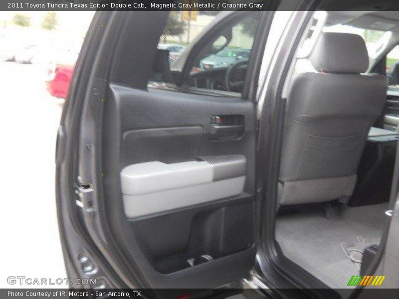 Magnetic Gray Metallic / Graphite Gray 2011 Toyota Tundra Texas Edition Double Cab