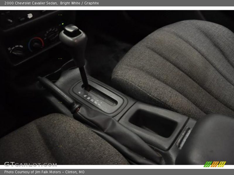 Bright White / Graphite 2000 Chevrolet Cavalier Sedan