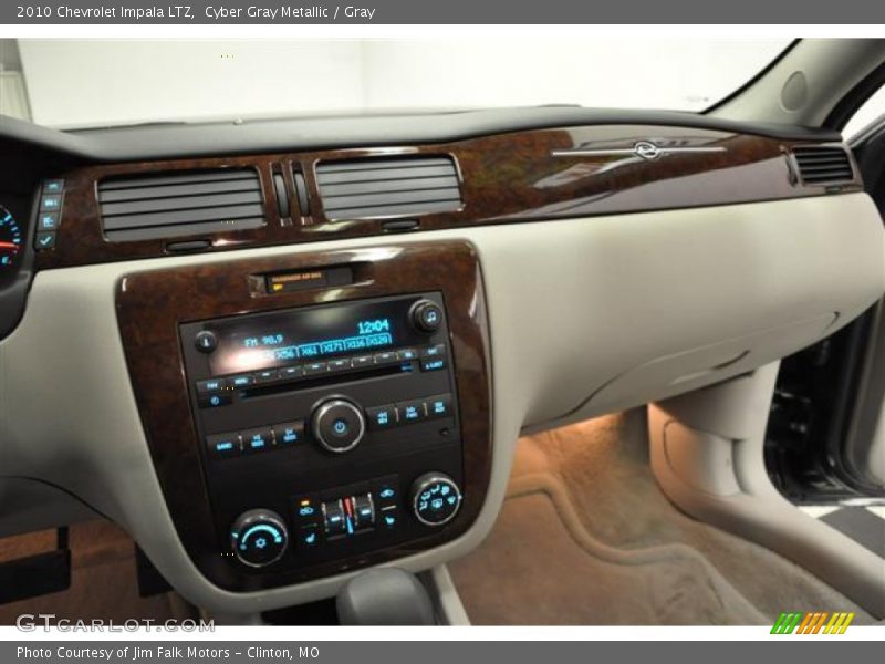 Cyber Gray Metallic / Gray 2010 Chevrolet Impala LTZ